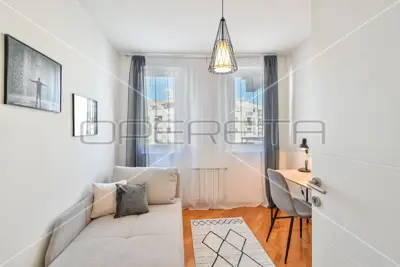Stan 90 m², Trešnjevka - Sjever, garažno mjesto i balkon - 10