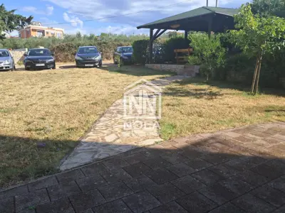 Stambeni objekt, Sveti Filip i Jakov, 1.569 m² i turistički potencijal - 18
