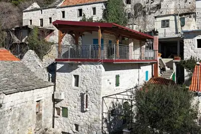 Renovirana kamena kuća s prelijepim pogledom na more - Omiš - 18