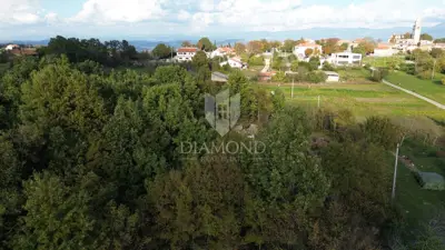 Gračišće, građevinsko zemljište 1.652 m², pristupni put - 3
