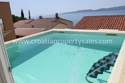 Haus, Omiš, 100 m vom Meer und in der Nähe des Ortszentrums