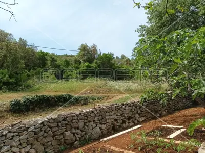 Gornje Kunjanovo, Vis, 5.002,00 m², 76.006,00 EUR - 16