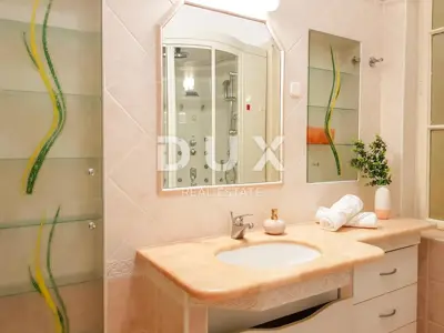 Wohnung 200 m², Opatija - Centar, Maisonette in einer Villa in Meeresnähe - 16