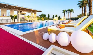 Villa 280 m², Potočnica - Meerblick und beheizter Pool
