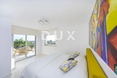 Villa 280 m², Potočnica - Meerblick und beheizter Pool - 8