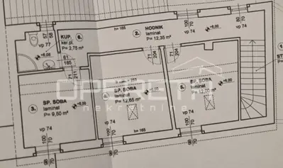 House 242 m², Bale - commercial space and apartment - 22