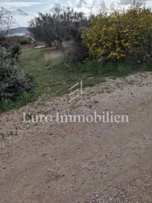 Građevinsko zemljište 1.438 m², Sveti Filip i Jakov - mirna pozicija - 2