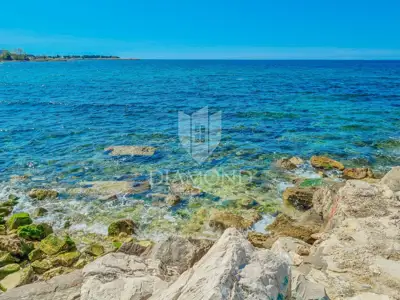 Kuća 124 m², Umag - stari grad, 1. red do mora - 16