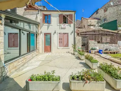 Kuća 124 m², Umag - stari grad, 1. red do mora - 2
