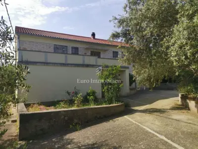 Haus zum Kauf in Ugljan, 91 m² - 19