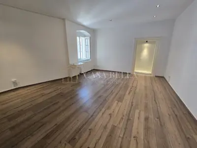 Rijeka, Korzo, 115 m², prestigeträchtige Lage im Herzen des Zentrums!