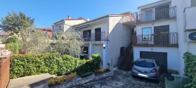 Haus 401 m², Fažana - Meerblick und 4 Apartments - 3