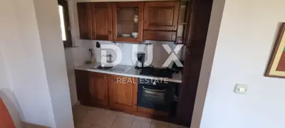Haus 401 m², Fažana - Meerblick und 4 Apartments - 15