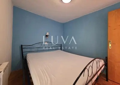 Stone house 221 m², Roč - quiet location and two covered terraces - 8
