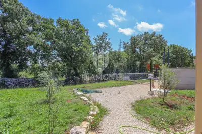 Building plot 550 m², Rovinj - quiet location