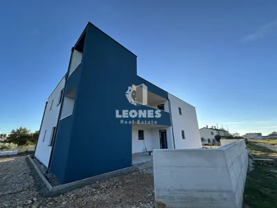 Wohnung 89 m², Novigrad - Garten 130 m² und überdachte Terrasse - 6