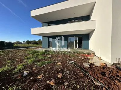 Wohnung 89 m², Novigrad - Garten 130 m² und überdachte Terrasse - 8