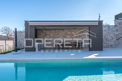 House for sale in Rovinjsko Selo, 216 m² - 2