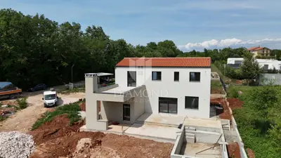 Villa 150 m², Labin - pool and grounds 648 m²