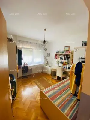 Kuća 146 m², Pula - Arsenal, 6 spavaćih soba - 12