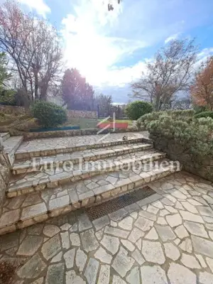 Haus 400 m², Njivice - Meerblick und Grundstück 1.280 m² - 8
