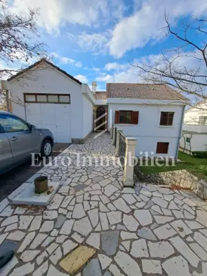 Haus 400 m², Njivice - Meerblick und Grundstück 1.280 m² - 5