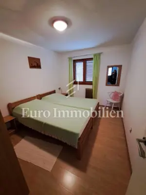 Haus 400 m², Njivice - Meerblick und Grundstück 1.280 m² - 19