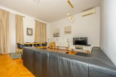 Stan 97 m², Rijeka Centar - secesijska zgrada - 4