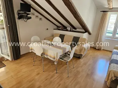 Kuća, Otok Vis, 180 m², 1 200 000 € - 5