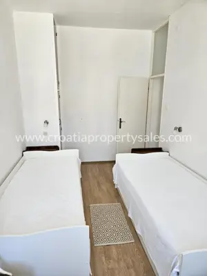 Kuća, Otok Vis, 180 m², 1 200 000 € - 12