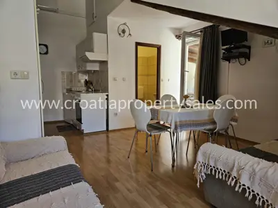 Kuća, Otok Vis, 180 m², 1 200 000 € - 6