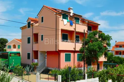 Zwei Apartmentobjekte, Vodice, ruhige Lage in Meeresnähe - 3