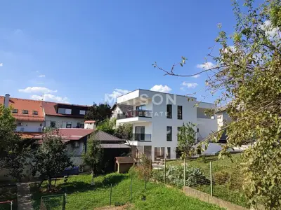 Zagreb, Remete - urbana vila s dva stana - 7
