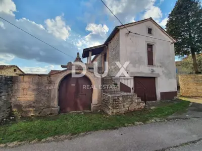 Steinhaus 216 m², Tinjan - zur Adaptierung