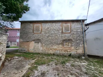 Steinhaus 216 m², Tinjan - zur Adaptierung - 2