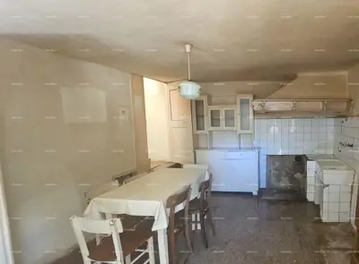 Istrian stone house for renovation - 3
