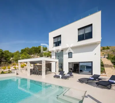 Villa 361 m², Šibenik - pool, sauna and sports court - 19