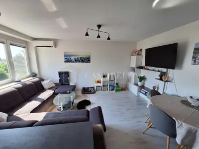 Stan, Varaždin Centar, 2. kat i natkriveni balkon