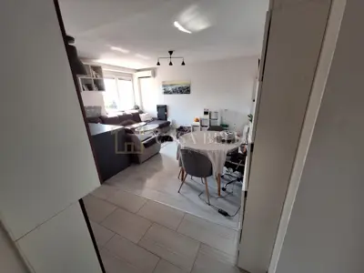 Stan, Varaždin Centar, 2. kat i natkriveni balkon - 9