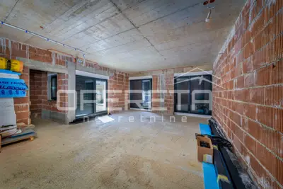 Haus 377 m², Bijenik - Neubau, 5 Schlafzimmer - 14