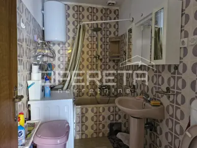 Kuća u centru Vele Luke, zajednički dvor i blizina mora - 6