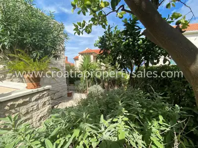 Wohnung, Brač, 62 m², 2-Zimmer, 330 000 € - 9