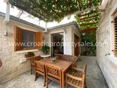 Wohnung, Brač, 62 m², 2-Zimmer, 330 000 € - 8