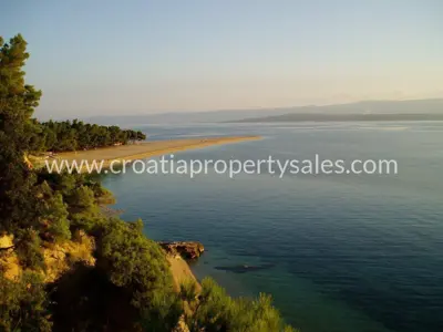 Građevinsko zemljište, Otok Brač, pogled na more i južna orijentacija - 3