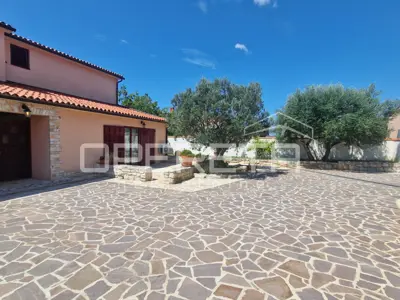 Istria, Galižana, apartment house + building plot, sea view - 3
