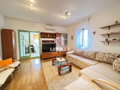 Wohnung in Novigrad, Erdgeschoss mit Garten und 600 m vom Meer entfernt - 13