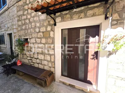 Kamena kuća 105 m², Trogir - stara jezgra uz rivu - 20