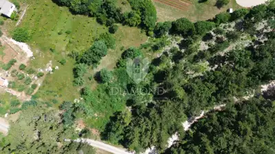 Building plot 2,464 m², Labin - quiet location - 4