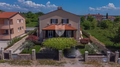 House for sale in Umag, 287 m² - 4