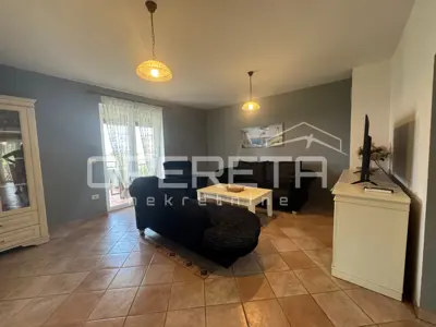 House for sale in Umag, 145 m² - 17